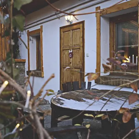 Appartement Folk In Old Town à Kecskemét Extérieur photo